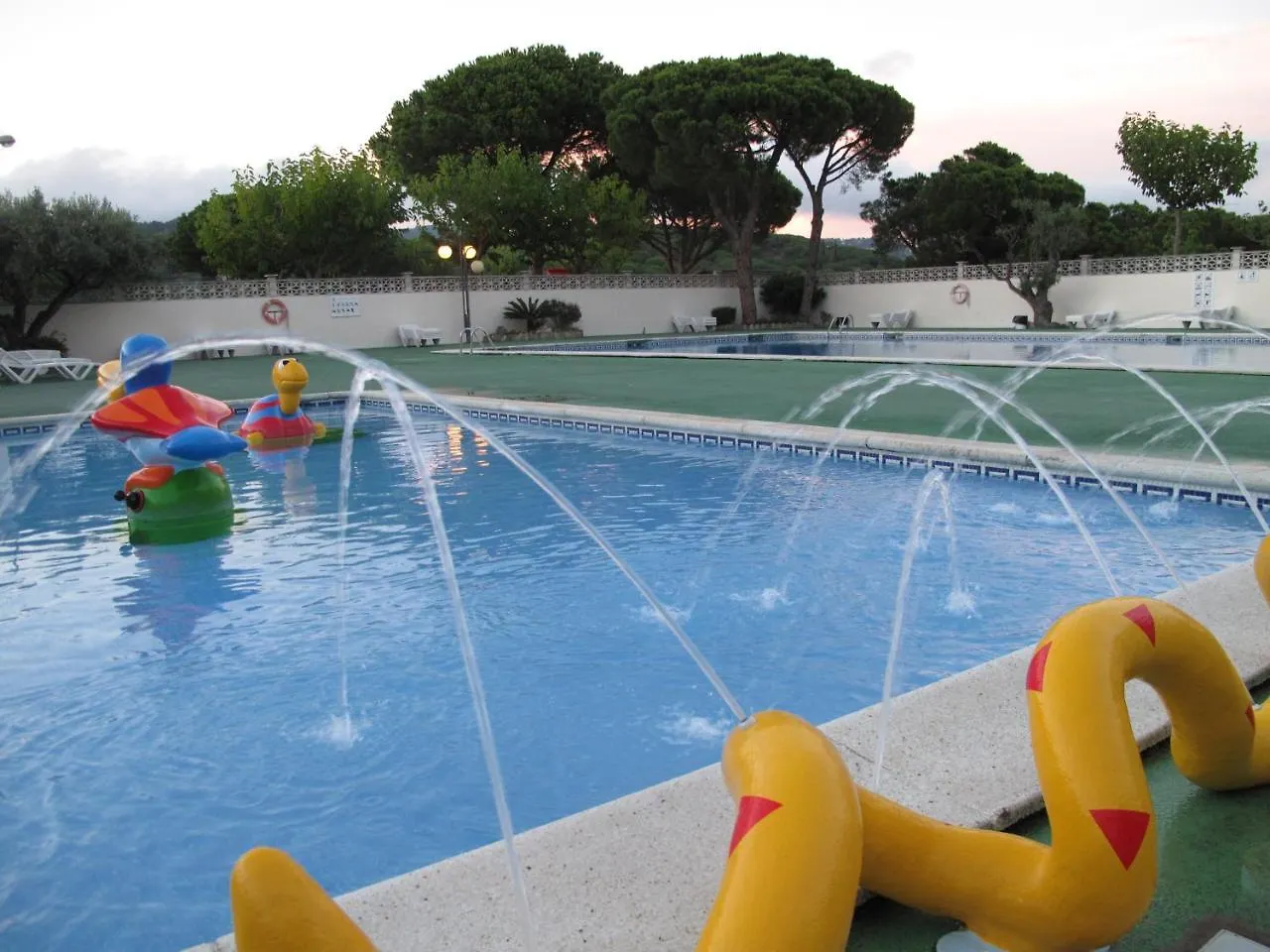 Campsite Camping Sunissim Roca Grossa Hotel Sant Pol De Mar